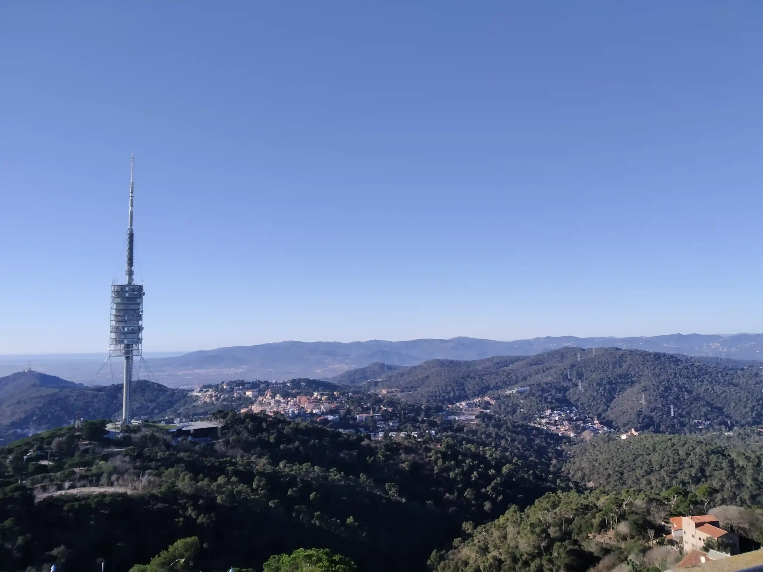 Collserola: Naturaleza e Historia